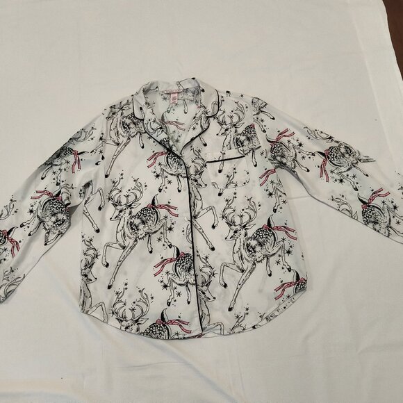 Victoria's Secret Other - Victoria's Secret long-sleeve pajama top size M